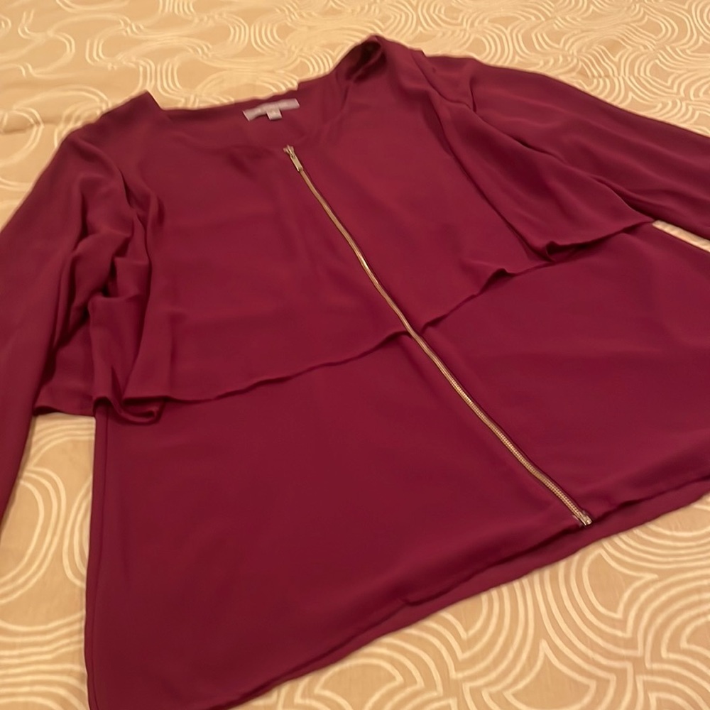 NY Collection Women's Top in Burgundy with Zipper Detail